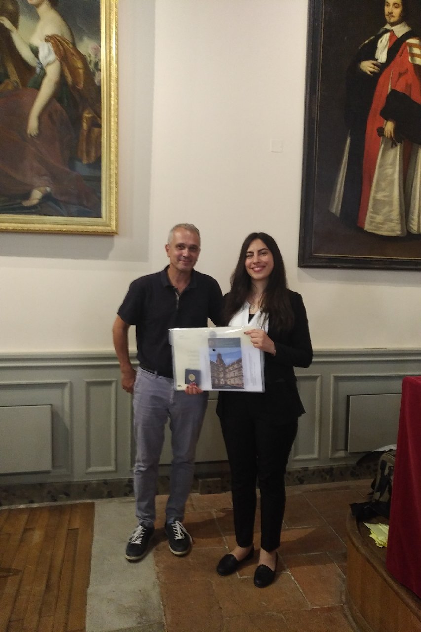 M Paindessous et la lauréate du prix Ozenne 2022